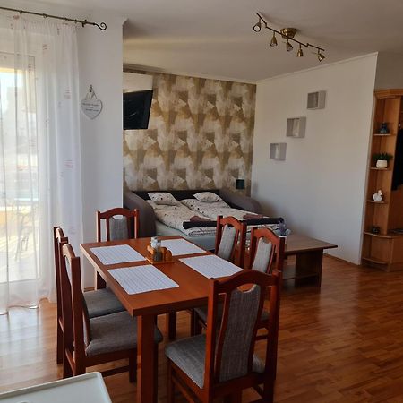 Fischer Apartman 3 Hajdúszoboszló Exteriör bild