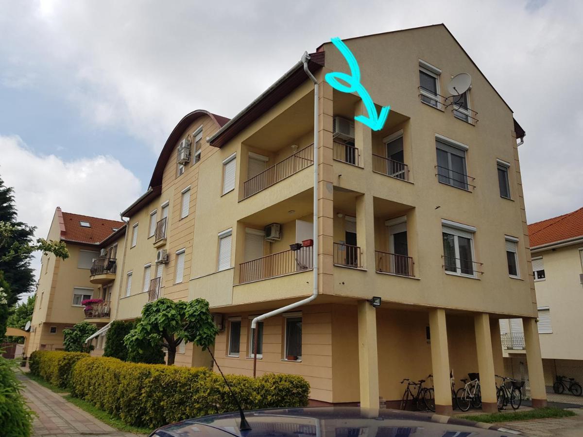 Fischer Apartman 3 Hajdúszoboszló Exteriör bild